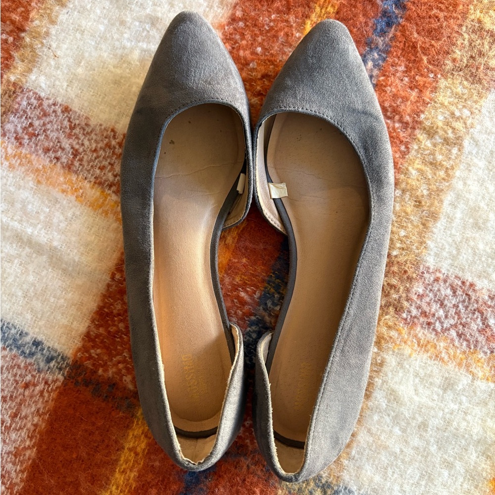 Mossimo Supply Co. Gray Women's Flats